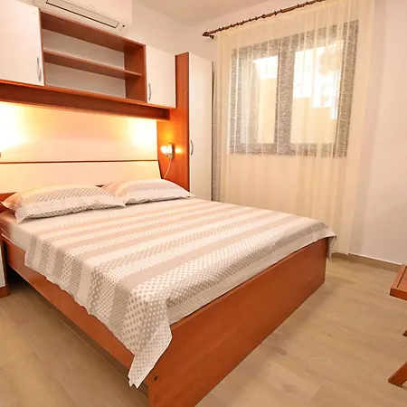 Antoine By Interhome * Марина